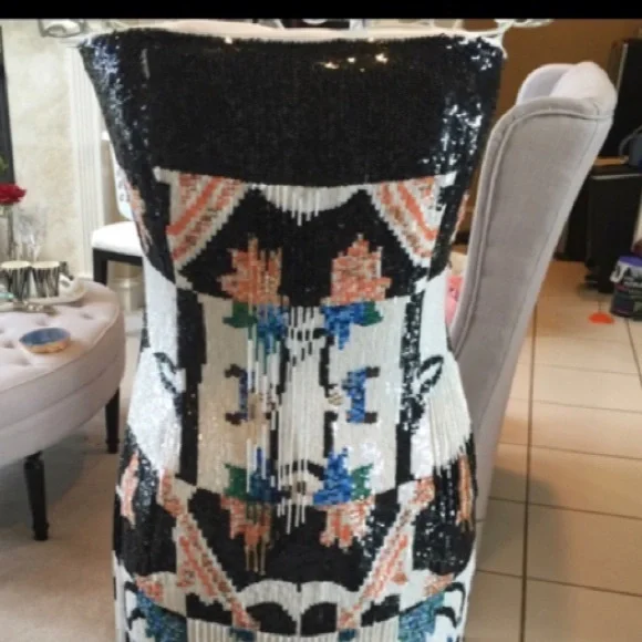 Size 8/10 Oscar Del Renta mirror tribal sequin pailette floor length grown - Picture 4 of 17